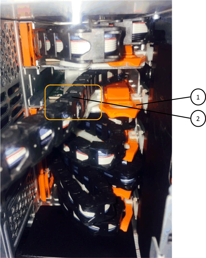 Cadena de cable y anillo naranja