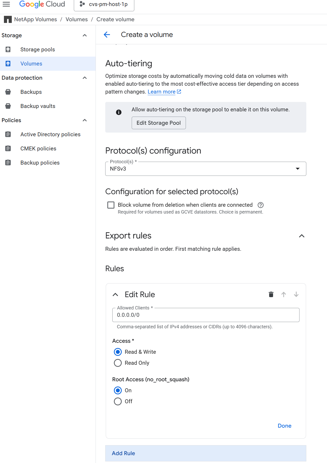 Cette image présente des captures d'écran de la configuration des volumes GCNV pour le déploiement d'Oracle dans Google Cloud avec NFS.